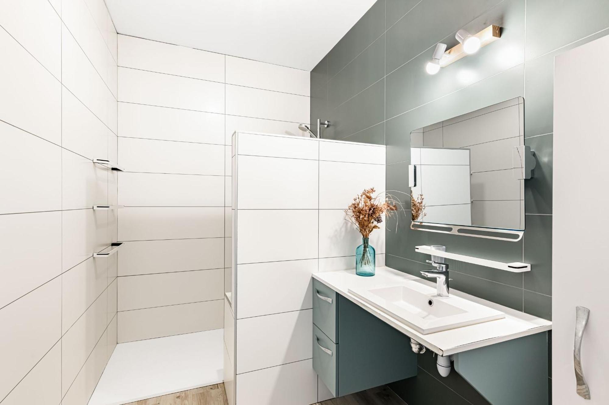 Ecureuil - Charme Et Standing A Saint Galmier Apartment Ngoại thất bức ảnh