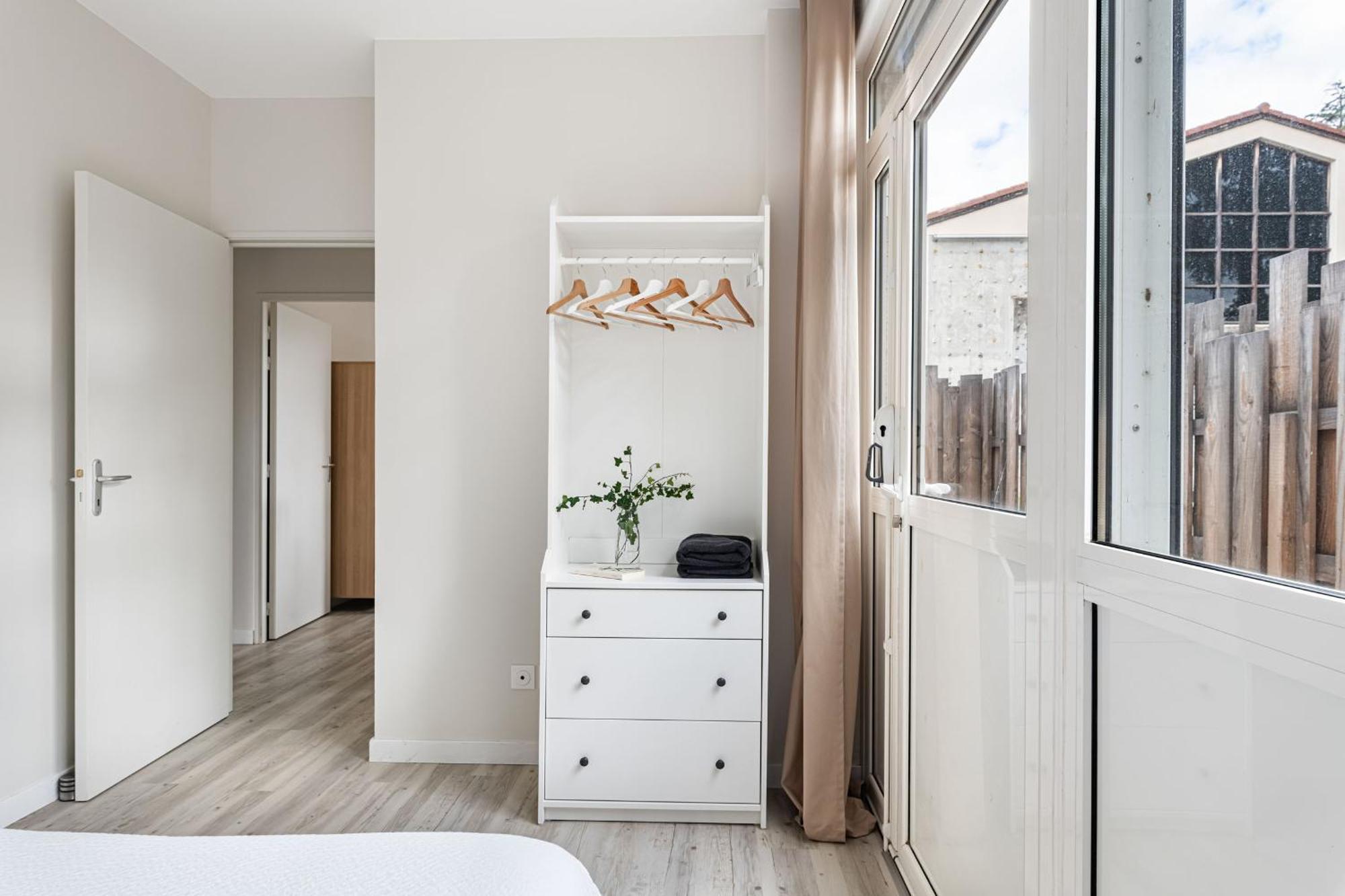 Ecureuil - Charme Et Standing A Saint Galmier Apartment Ngoại thất bức ảnh